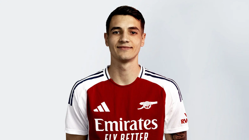 arsenal-can-nhac-de-jakub-kiwior-gia-nhap-napoli-theo-dang-cho-muon